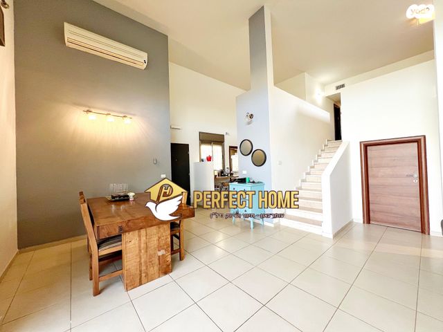 גג/ פנטהאוז, הצבאית, כפר יונה