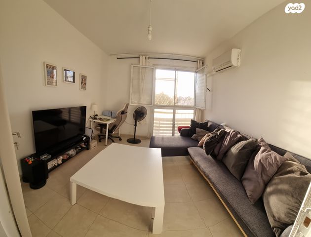 חביבה רייק 19