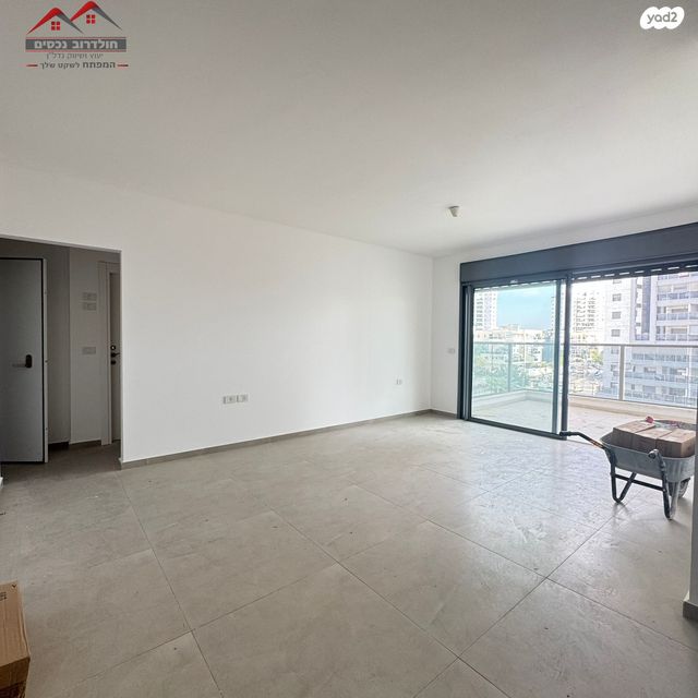 דירה, כרמי הנדיב, אחוזת רוטנר, קרית מלאכי