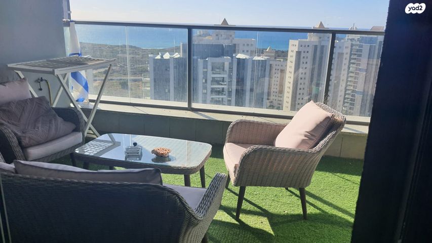 דירה, הדודאים, עין הים, חדרה