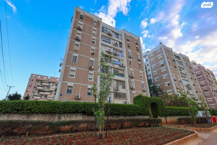 דירה, לוי אשכול, נאות שקד, נתניה