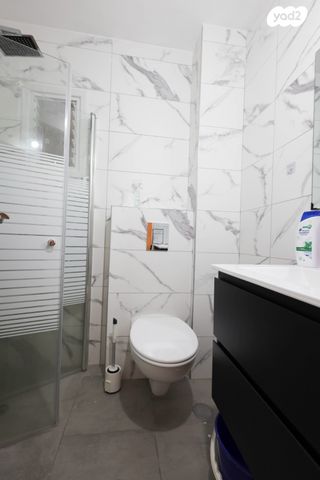 דירה, לוי אשכול, נאות שקד, נתניה