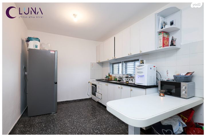 דירה, שדרות ניצה, צפון מערב מרכז העיר, נתניה