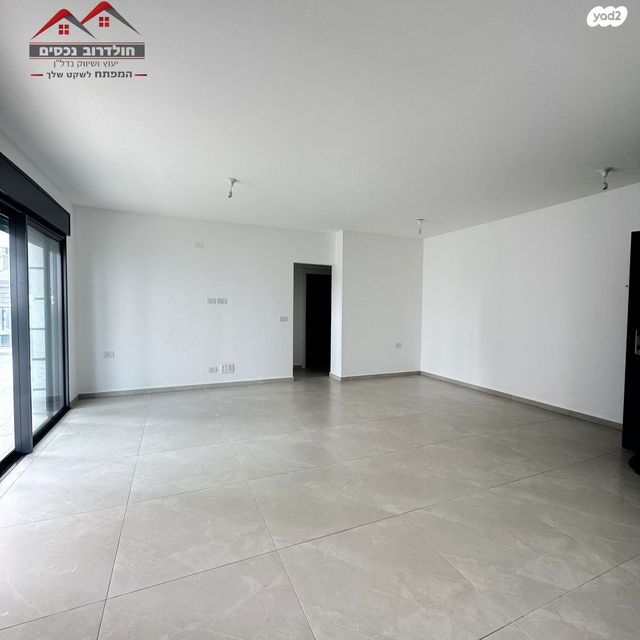 דירה, כרמי הנדיב, אחוזת רוטנר, קרית מלאכי