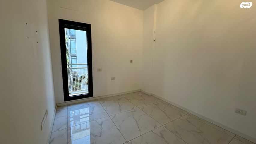 דירה, גאולה 25, כרם התימנים, תל אביב יפו