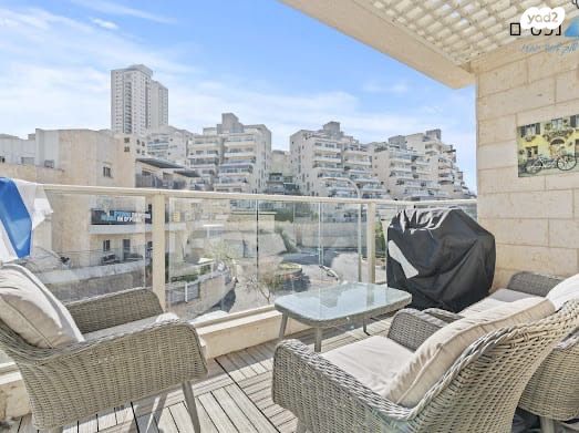 דירה, הלוח העברי, הכרמים, מודיעין מכבים רעות