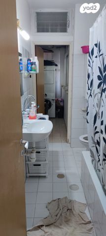 דירה, הנדיב, הרצליה