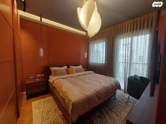 גג/ פנטהאוז, אוסישקין 10, מרכז העיר דרום, נתניה