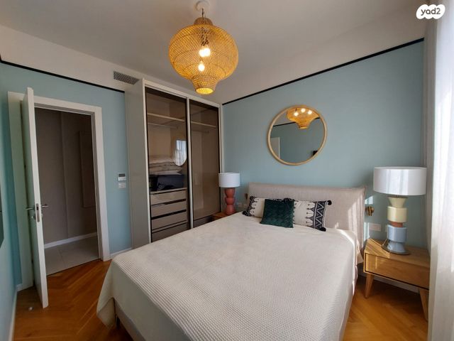 גג/ פנטהאוז, אוסישקין 10, מרכז העיר דרום, נתניה