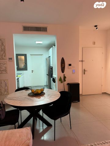 דירה, אריק איינשטיין 1, הרצליה ב', הרצליה