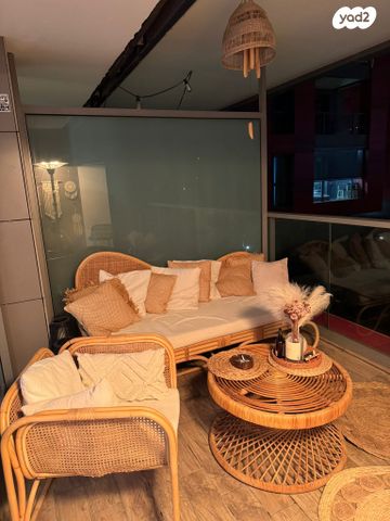 דירה, אריק איינשטיין 1, הרצליה ב', הרצליה