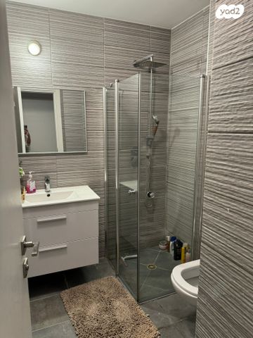 דירה, אריק איינשטיין 1, הרצליה ב', הרצליה