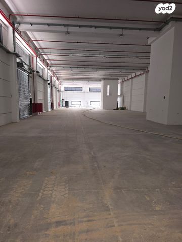 מגרשים, אזור תעשיה קרית אתא, קרית אתא