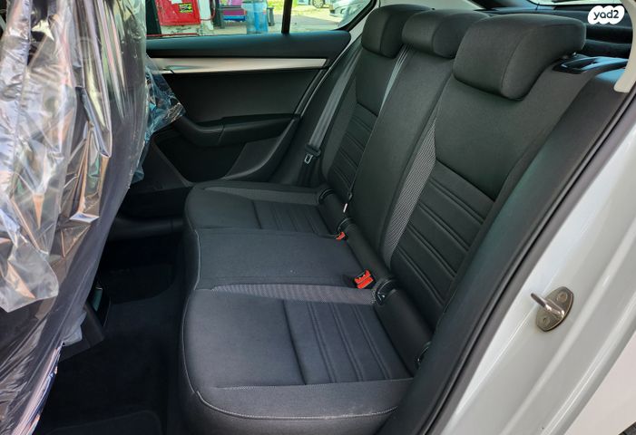 סקודה אוקטביה