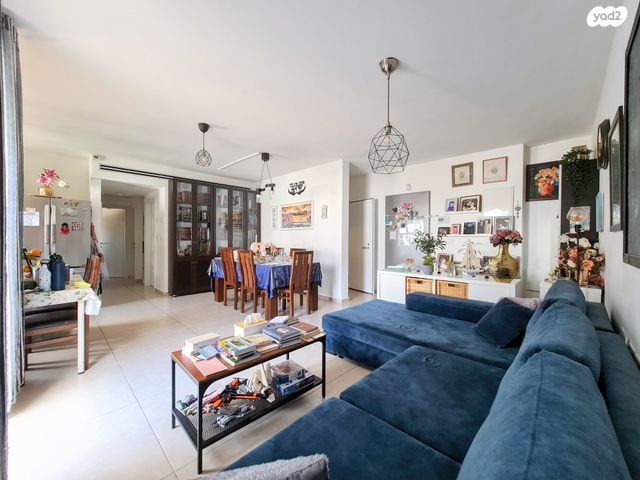 דירה, גפן, החורש, חריש