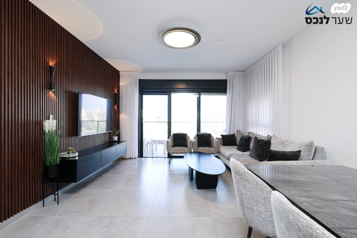 דירה, רמב"ן, רמת חן ובן ציון, נתניה