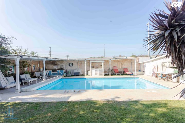 משק חקלאי/ נחלה