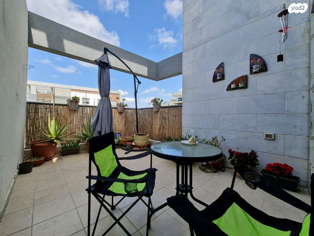 דירה, גפן, החורש, חריש