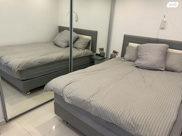 דירה, הרצליה