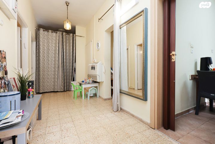 בית פרטי/ קוטג', הפרח, שיכוני המזרח, ראשון לציון