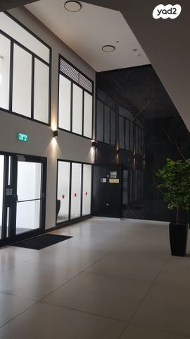 גג/ פנטהאוז, מרכז העיר דרום, נתניה