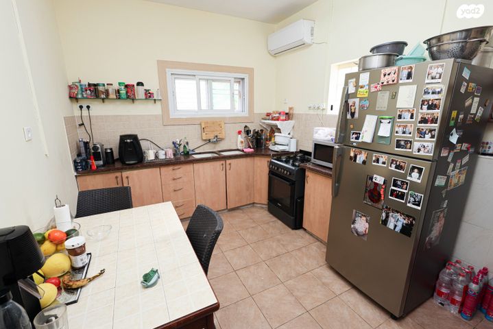 בית פרטי/ קוטג', הפרח, שיכוני המזרח, ראשון לציון