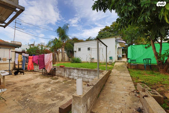 בית פרטי/ קוטג', הפרח, שיכוני המזרח, ראשון לציון