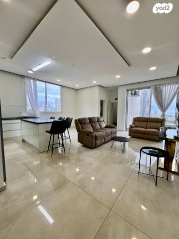 גג/ פנטהאוז, ההדס 8, רובע א', אשדוד