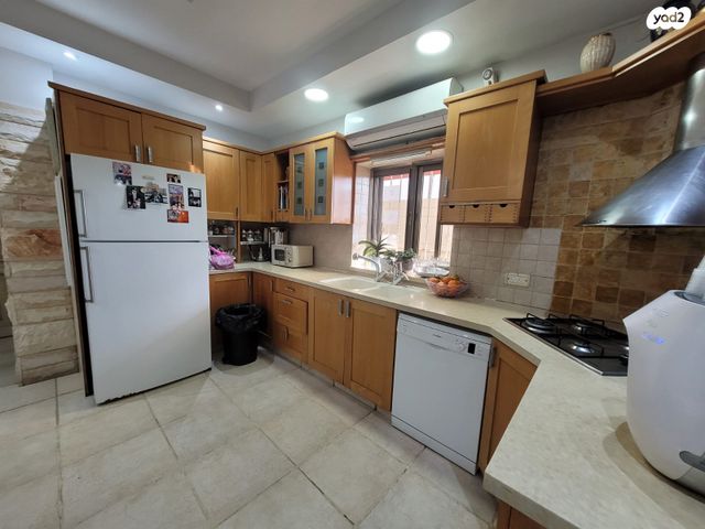 בית פרטי/ קוטג', רחובות