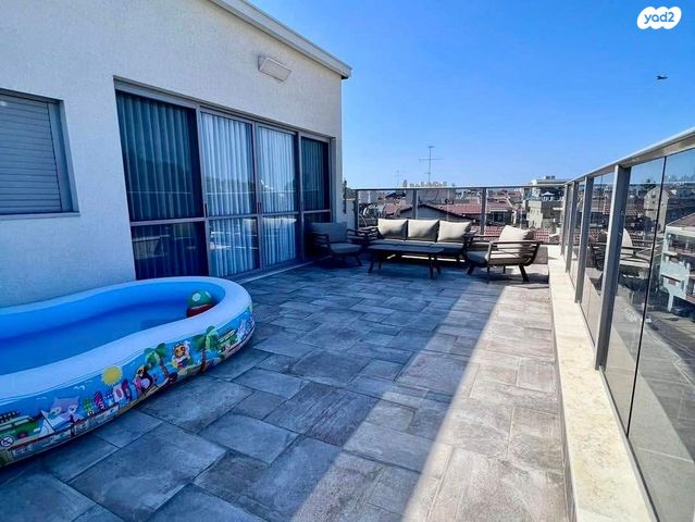 גג/ פנטהאוז, קרית חיים מזרחית, חיפה