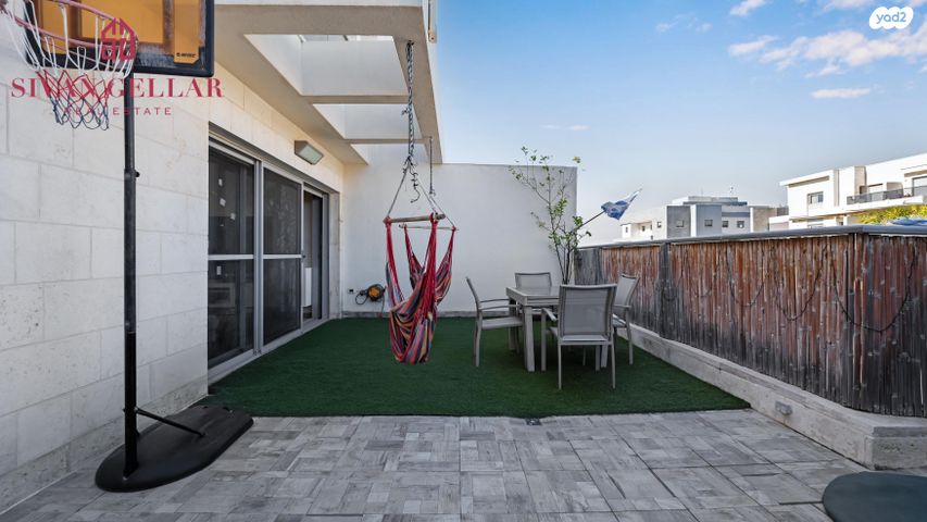 גג/ פנטהאוז, תירוש, כרמים, שוהם