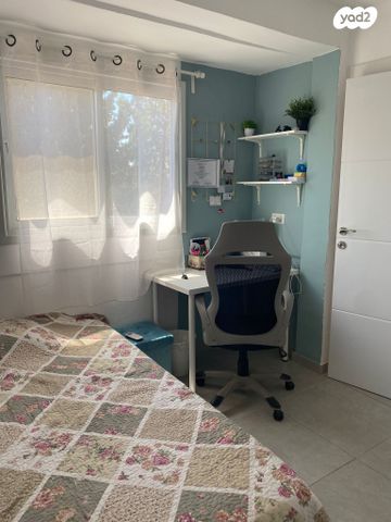 דירה, שמעון בר גיורא 6, שכונה ד', באר שבע