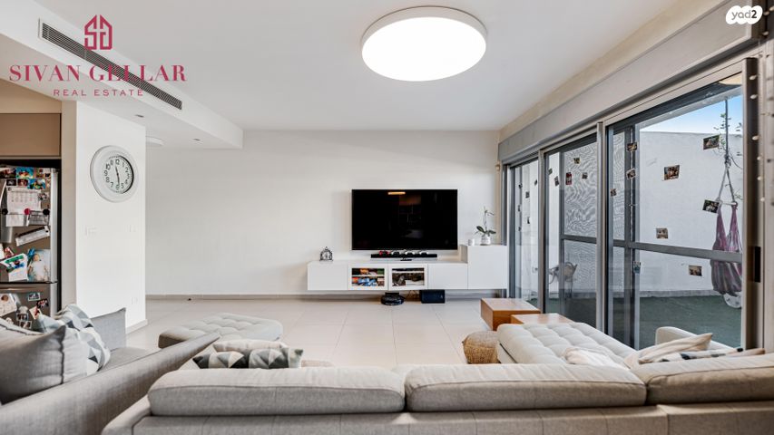 גג/ פנטהאוז, תירוש, כרמים, שוהם