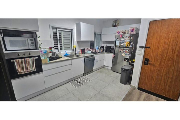 דירה, ויסוצקי 4, הצפון החדש - כיכר המדינה, תל אביב יפו