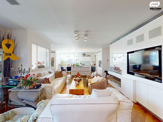 גג/ פנטהאוז, יהודה הנשיא, נווה אביבים, תל אביב יפו