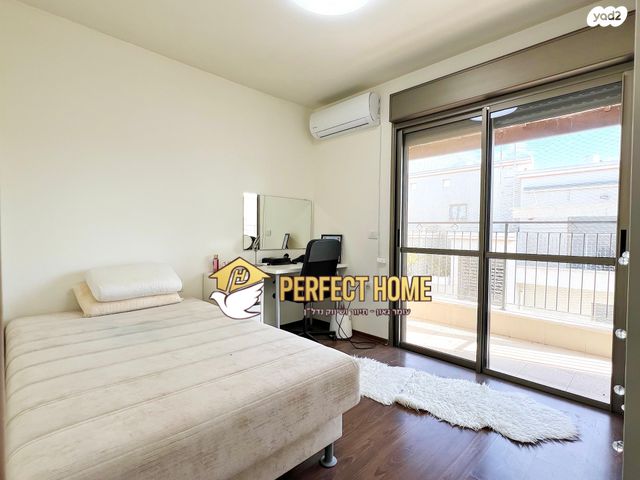 גג/ פנטהאוז, הצבאית, כפר יונה