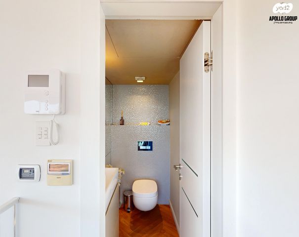 גג/ פנטהאוז, נווה אביבים, תל אביב יפו