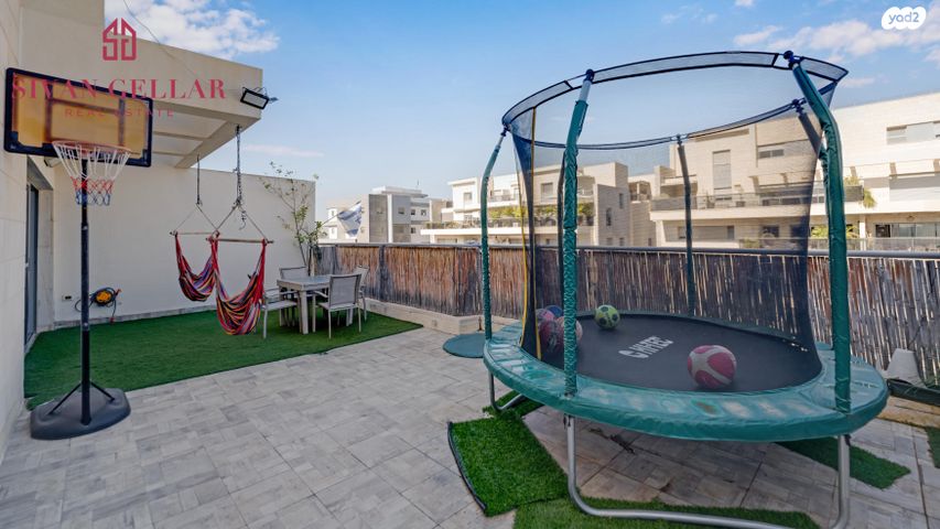 גג/ פנטהאוז, תירוש, כרמים, שוהם