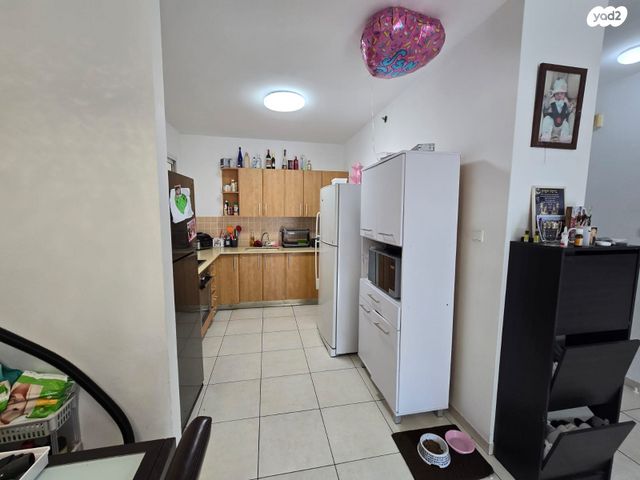 דירה, יפה נוף, נשר