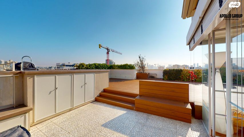 גג/ פנטהאוז, נווה אביבים, תל אביב יפו