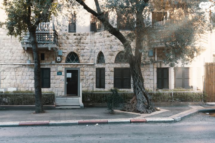 הלל 18