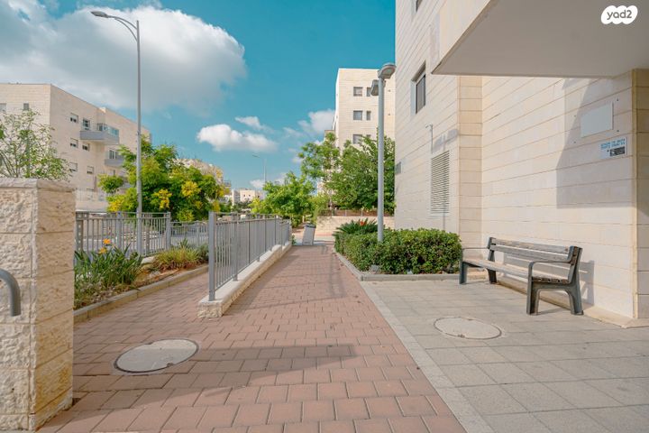 דירה, אתרוג 9, החורש, חריש