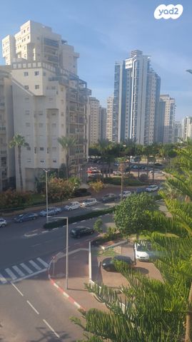 גג/ פנטהאוז, אמנון ותמר, רמת פולג, נתניה