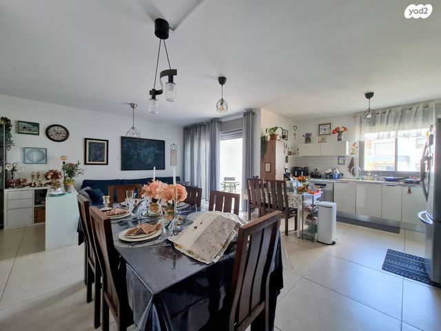 דירה, גפן, החורש, חריש