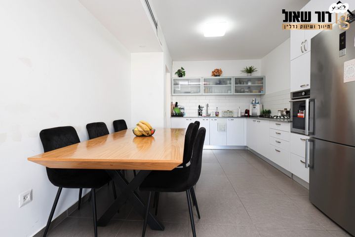 דירה, אליהו הנביא, פסגות אפק, ראש העין