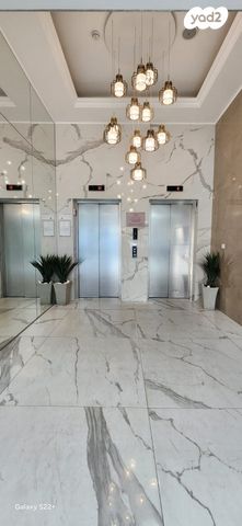 דירה, דוד רזניק 7, גלי הים, נתניה