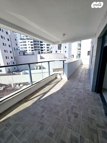 דירה, גולדה מאיר, מורשת, מודיעין מכבים רעות