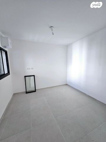 דירה, גולדה מאיר, מורשת, מודיעין מכבים רעות