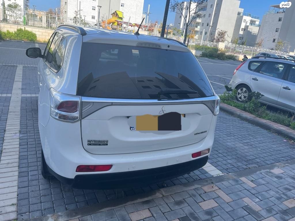 מודעת רכב מיצובישי אאוטלנדר