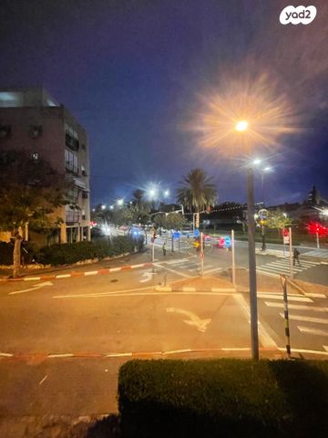 דירה, שמריהו לוין, אברמוביץ', ראשון לציון